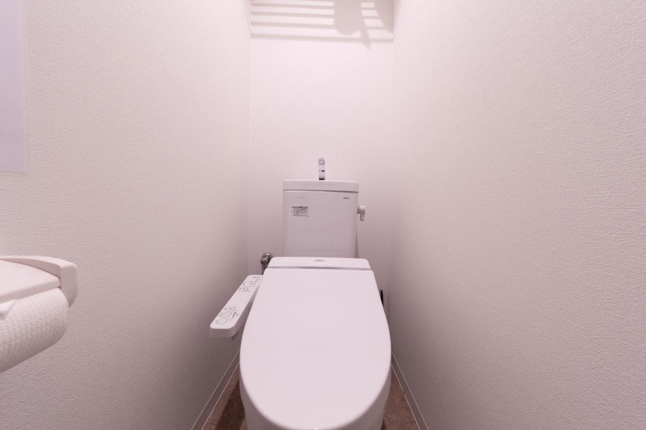 Guest House Megu-Chan โอซาก้า ภายนอก รูปภาพ